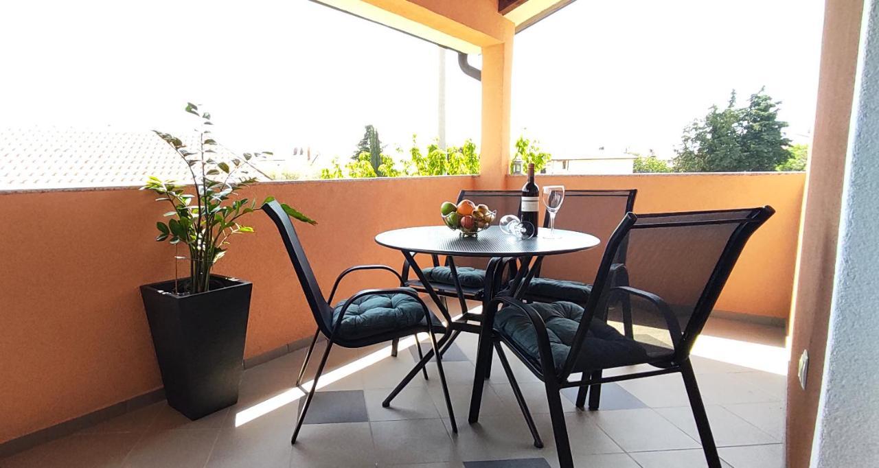 Apartments Antunovic Umago Exterior foto